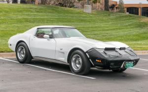 Chevrolet Corvette 1977 года